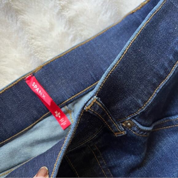 Spanx Pull-On Skinny Jeans S - Picture 3 of 6